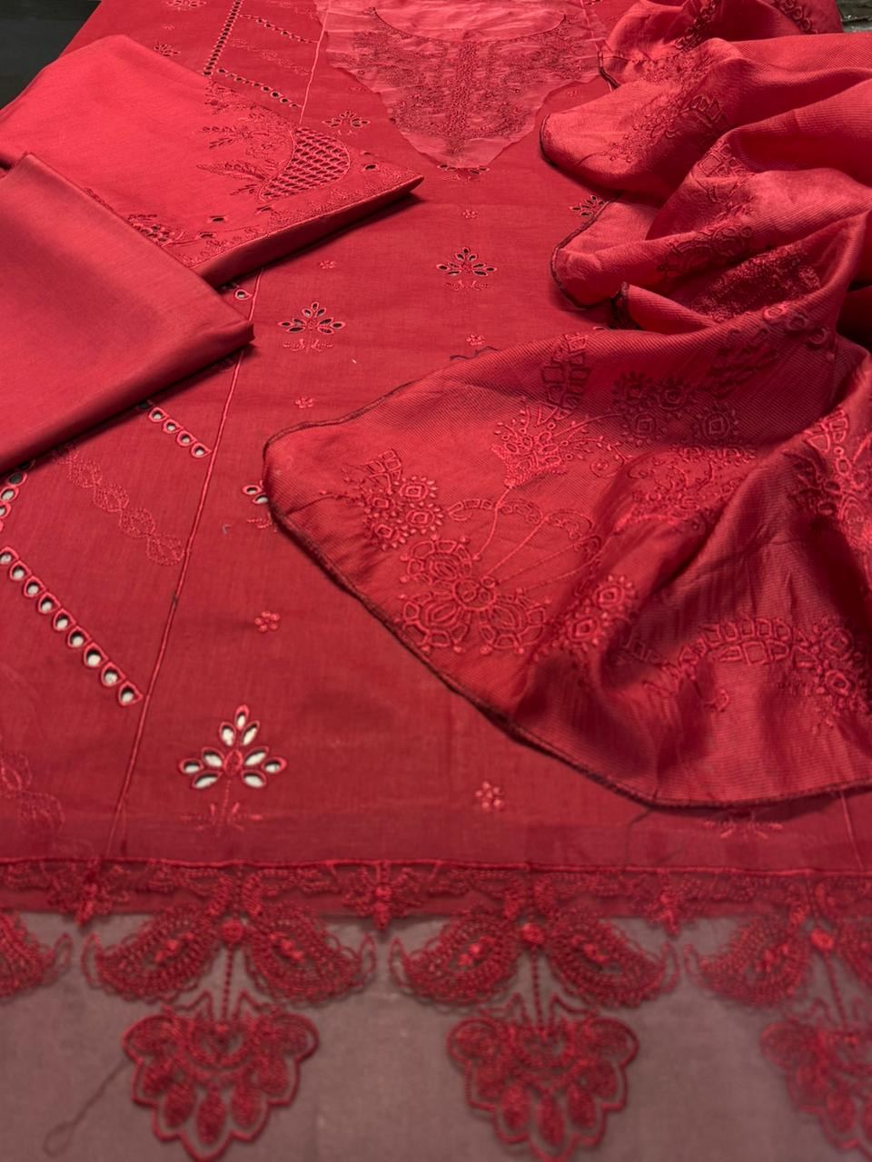 Unstitched Embroidered Lawn 3PC | SC-003