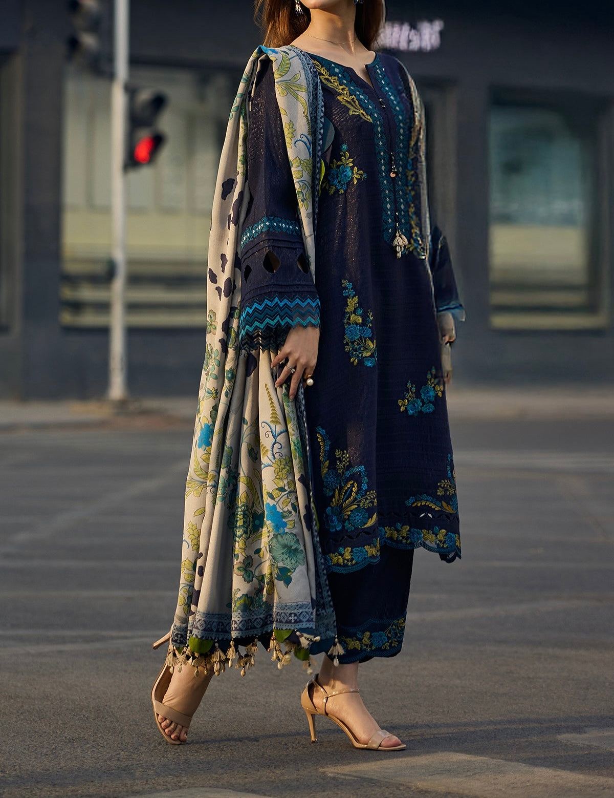 Unstitched Embroidered Lawn 3PC | SC-011