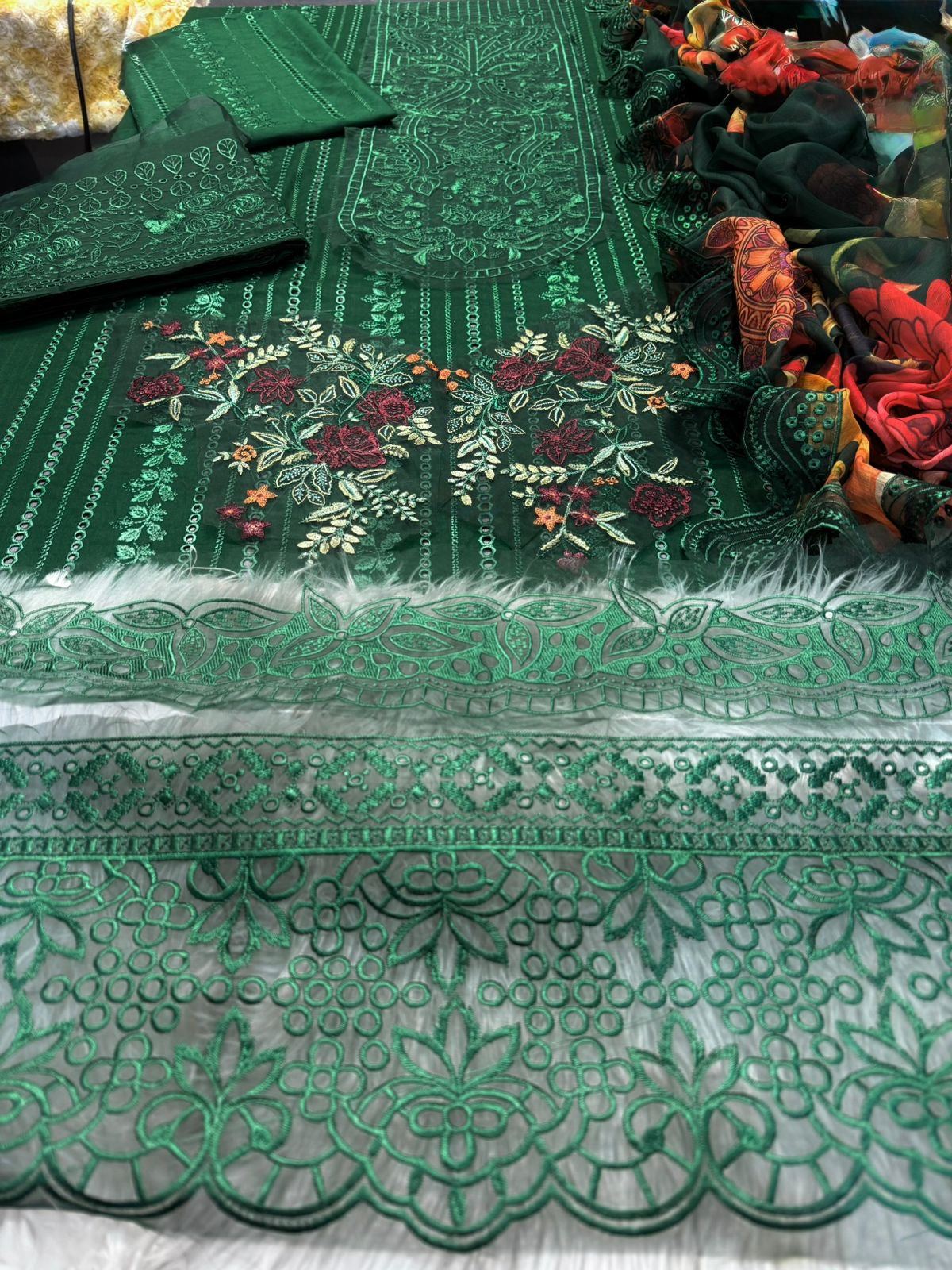 Unstitched Embroidered Lawn 3PC | SC-034