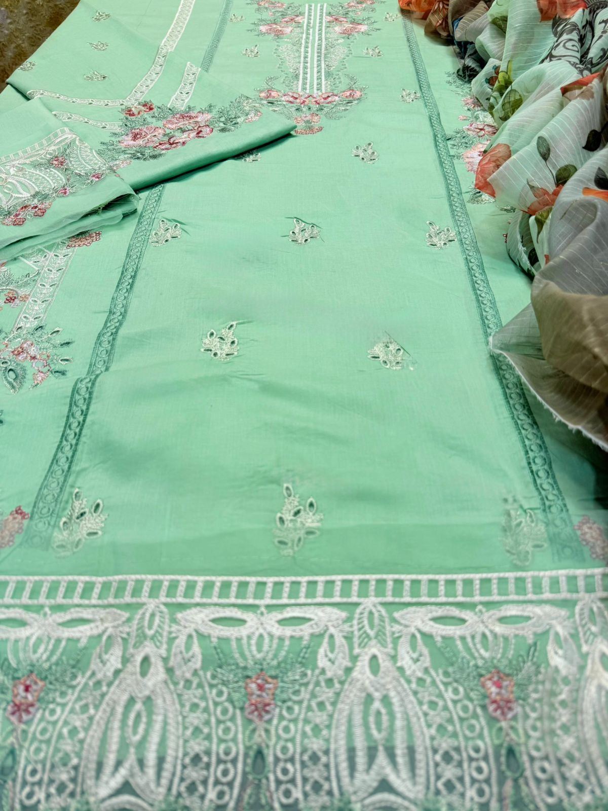 Unstitched Embroidered Lawn 3PC | SC-058