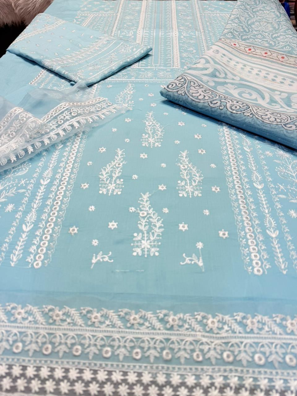 Unstitched Embroidered Lawn 3PC | SC-064