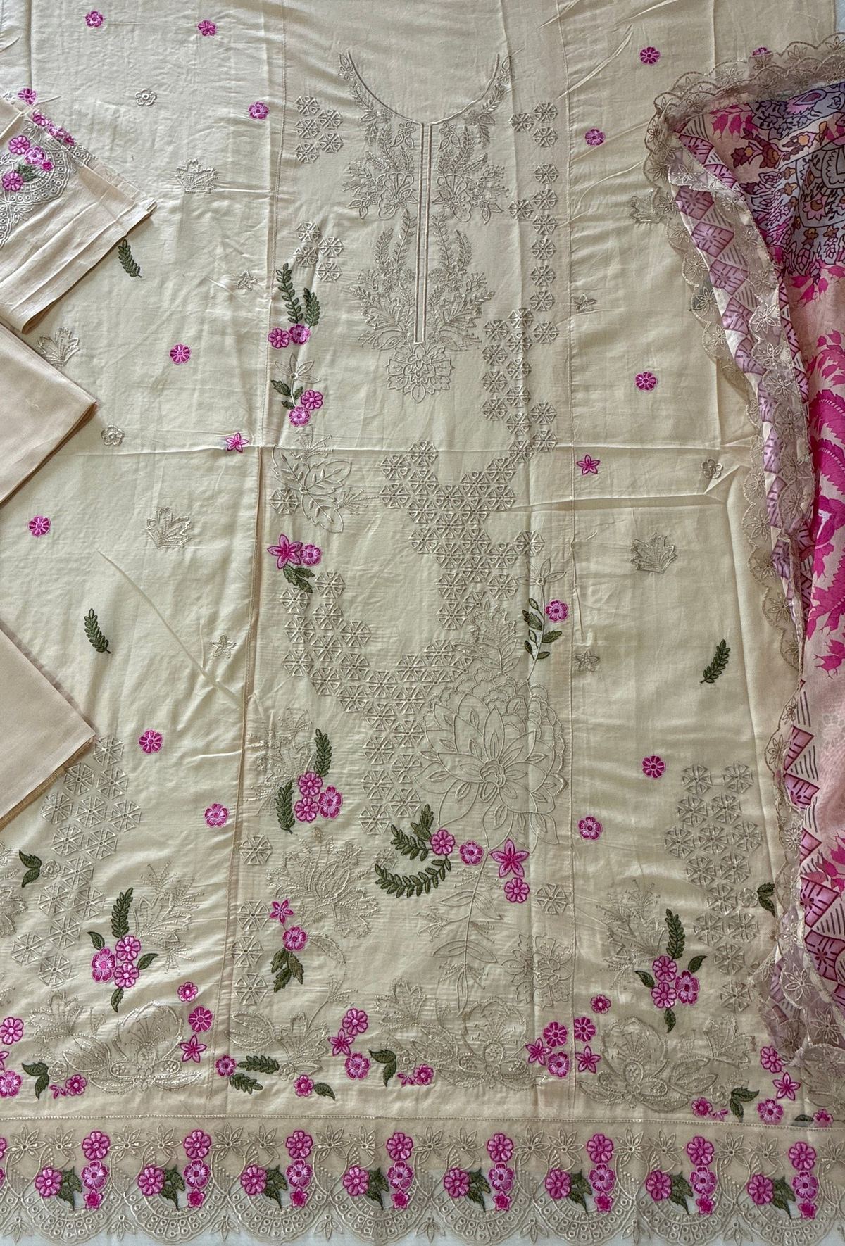 Unstitched Embroidered Lawn 3PC | SC-107