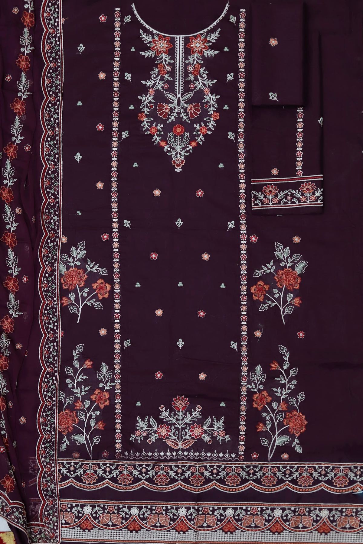 Unstitched Embroidered Lawn 3PC | SC-179